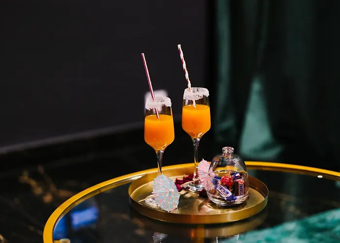 L Escale Vrai Jacuzzi 130 Jets, Sauna, Lit King Size, écran Géant, Netflix *