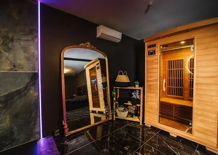 L Escale Vrai Jacuzzi 130 Jets, Sauna, Lit King Size, Ecran Geant, Netflix Évreux